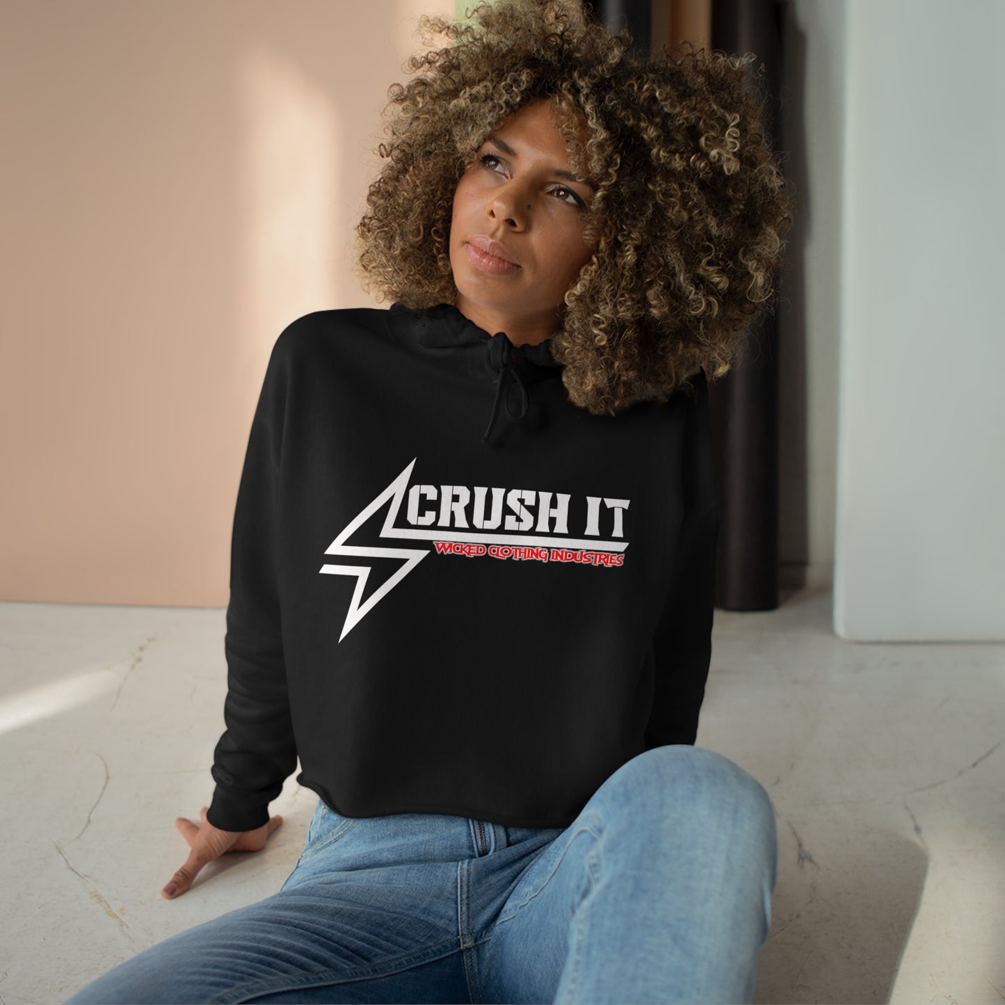Crush IT /BLACK/Crop Hoodie