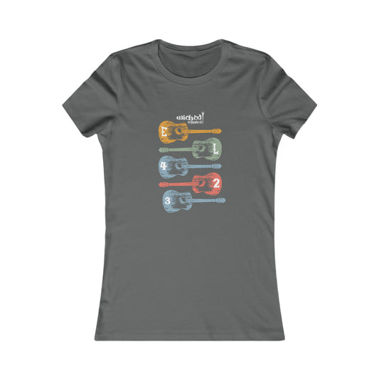 EL 423 Countryside /Women's Favorite Tee