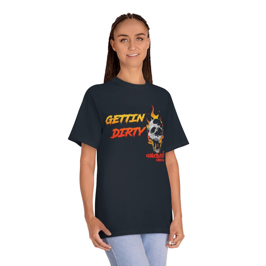 Gettin Dirty/ Black Tee Shirt